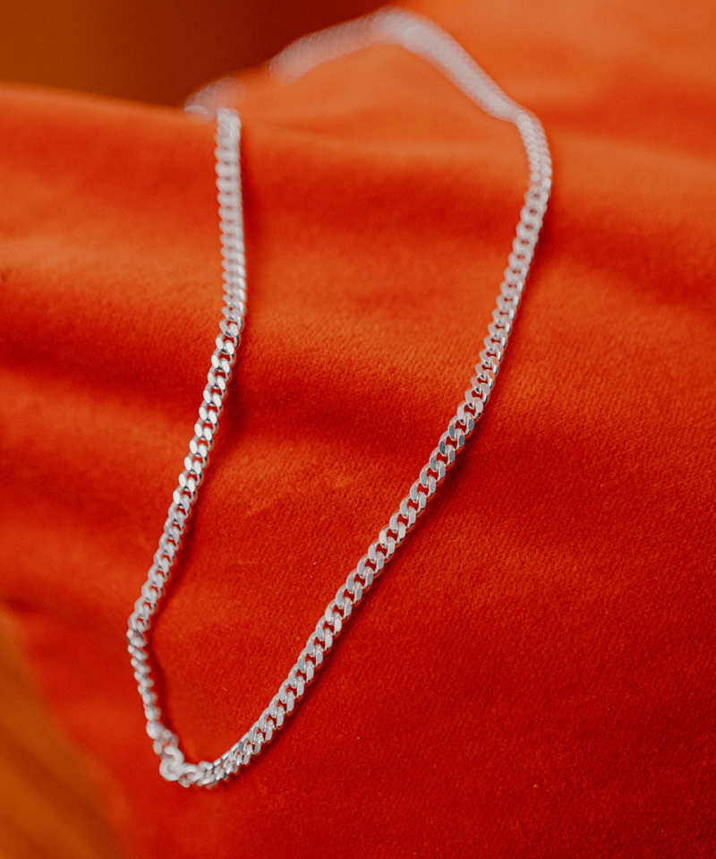 IX Curb Chain Silver